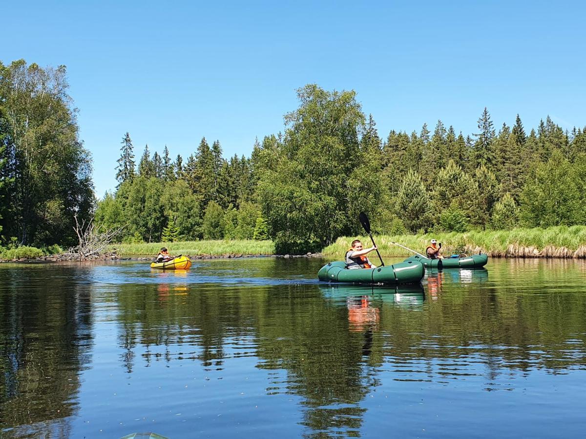 Vidinge Gard Hotel Älghult Kültér fotó